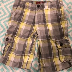 Plaid Cargo shorts (Boys)